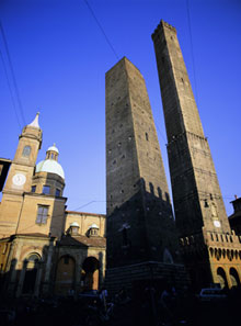 "Падающие" башни