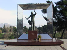 Памятник Высоцкому