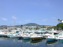 Сен Максим, Франция