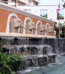 Хуахин и Ча-Ам, Тайланд