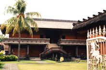 Денпасар, Бали