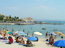 Жуан ле Пен, Франция