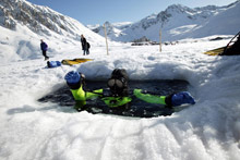 Тинь, Франция