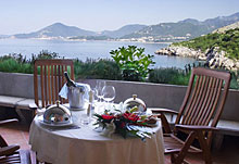 Maestral Resort & Casino