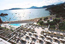 Maestral Resort & Casino