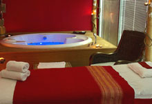 Maestral Resort & Casino