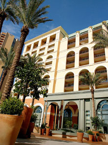 Monte Carlo Bay Hotel & Resort