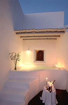 Astra Suites(ex.Astra Apartments & Suites)