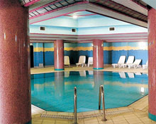 Закрытый бассейн