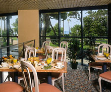 Belle Plage Brougham