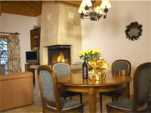 Апартамент Edelweiss - гостиная-столовая