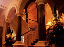 Kempinski Hotel Vier Jahreszeiten