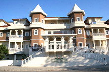 Garden Resort Bergamot