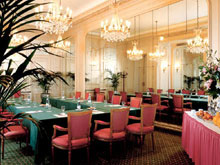 Westminster Opera Paris