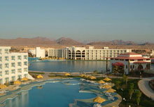 Raouf Hotels International moon