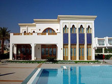 Reef Oasis Beach Resort