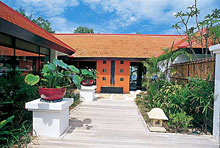 Outrigger Laguna Phuket Beach Resort(ex.Laguna Beach Resort)