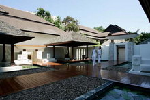 Pullman Pattaya Hotel G(ex.Aisawan Resort & SPA)