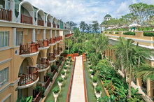 Phuket Graceland Resort & Spa