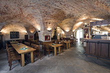 Archibald at the Charles Bridge