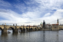 Archibald at the Charles Bridge