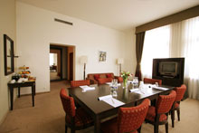 Golden Tulip Prague Terminus