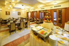 Best Western Premier Majestic Plaza