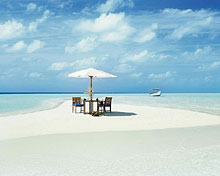 Four Seasons Resort Maldives at Landaa Giraavaru
