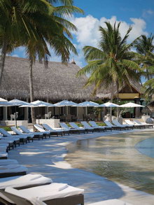 Four Seasons Resort at Kuda Huraa