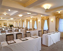 Plaza Athenee, New York