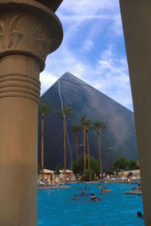 Luxor Hotel & Casino