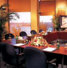 Radisson Blu Hotel Dubai Deira Creek