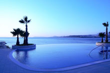 Le Meridien Lav Split