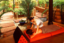 Royal Orchid Sheraton Hotel & Towers