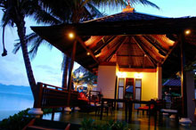 The Briza Beach Resort Sanui