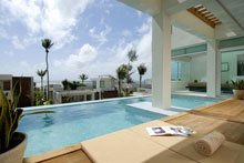 Aleenta Phuket Resort & Spa