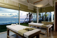 Aleenta Phuket Resort & Spa