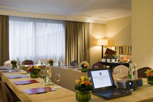 Warwick Champs-Elysees