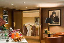 Warwick Champs-Elysees