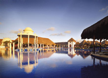Now Sapphire Riviera Cancun