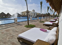 Now Sapphire Riviera Cancun