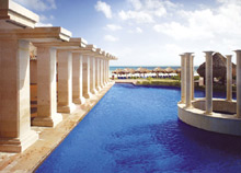 Now Sapphire Riviera Cancun