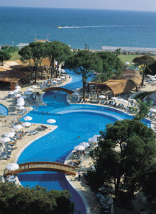 Cornelia De Luxe Resort