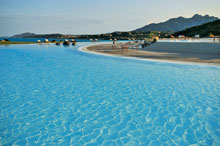 Colonna Beach Hotel & Residence