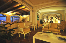 Colonna Beach Hotel & Residence