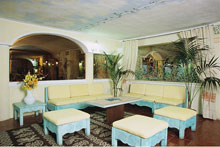 Colonna Beach Hotel & Residence