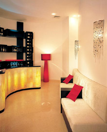 Le Meridien Mina Seyahi Beach Resort & Marina