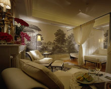 Four Seasons Hotel George V Paris