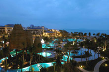 Wanda Vista Resort Sanya(ex.Kempinski Hotel Sanya)