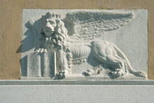 Hotel Monaco & Grand Canal